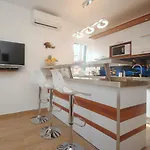Kogo Split